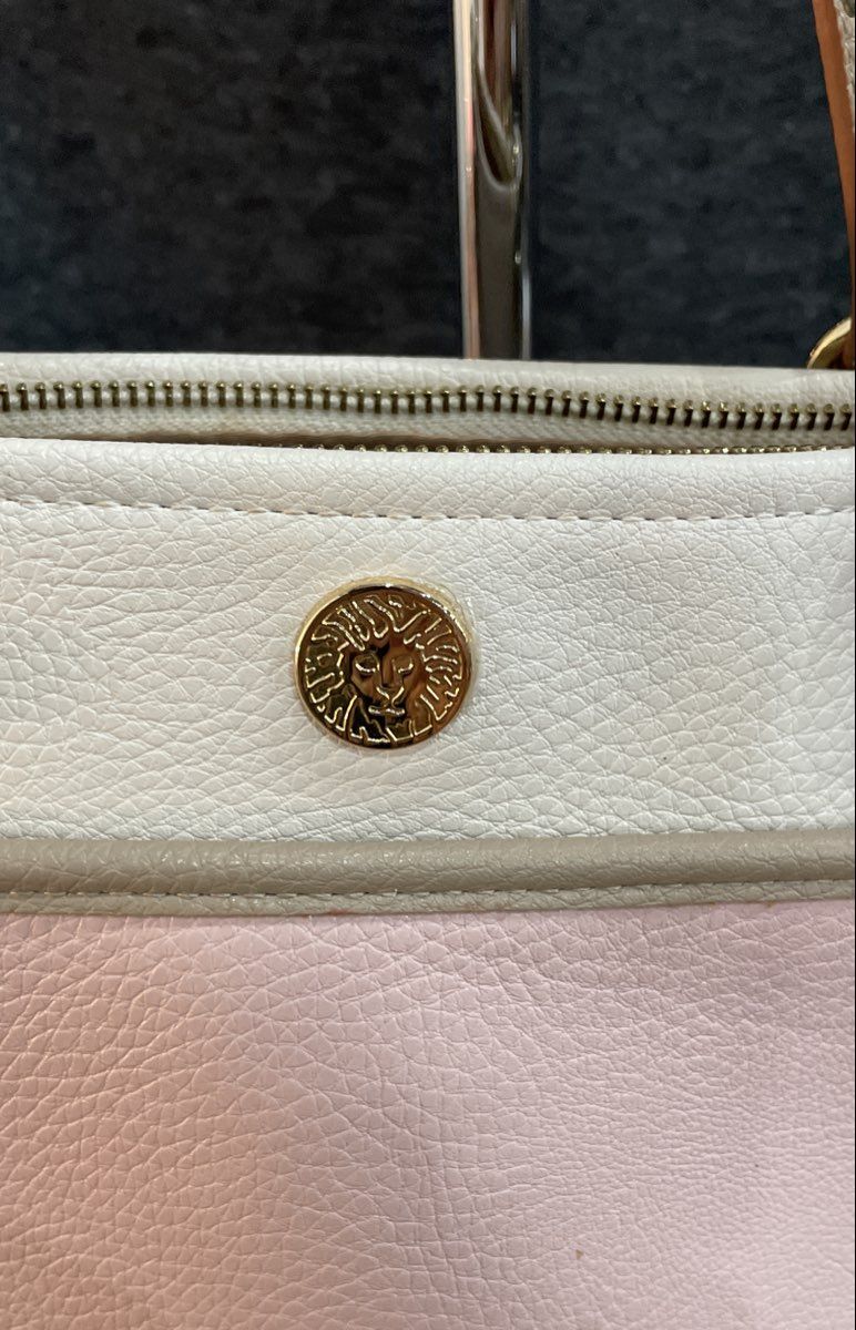 Anne Klein Pink White Tan Pebbled Shoulder Tote Bag Gold Hardware Lion Emblem
