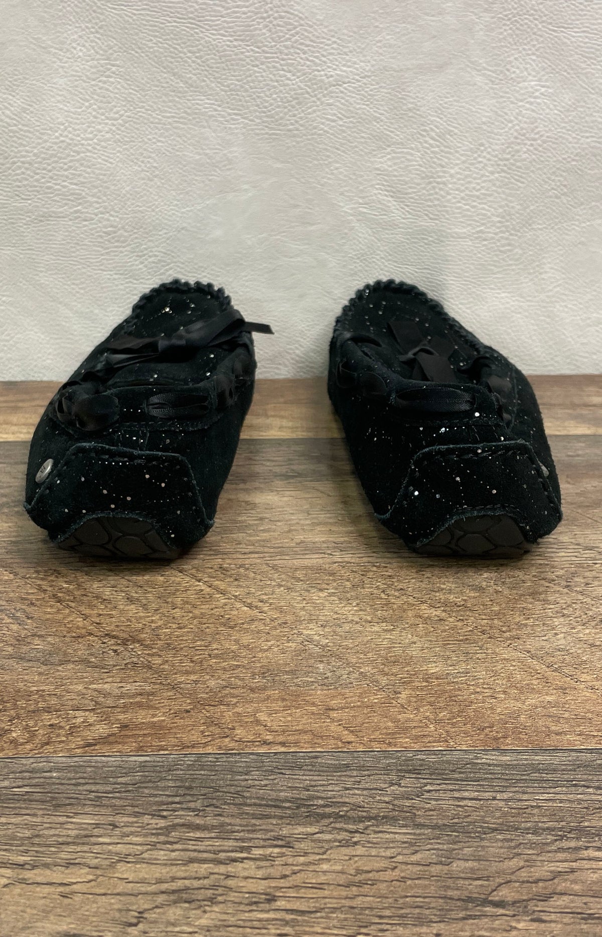 UGG Bentlie Constellation Black Silver Suede Ballet Flats Size 4