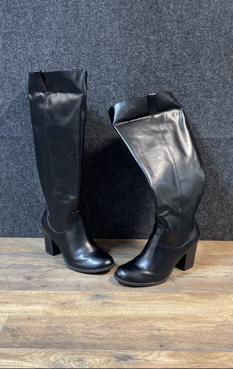 DexFlex Comfort Black Tall Knee High Block Heel Boots Women's Size 10W