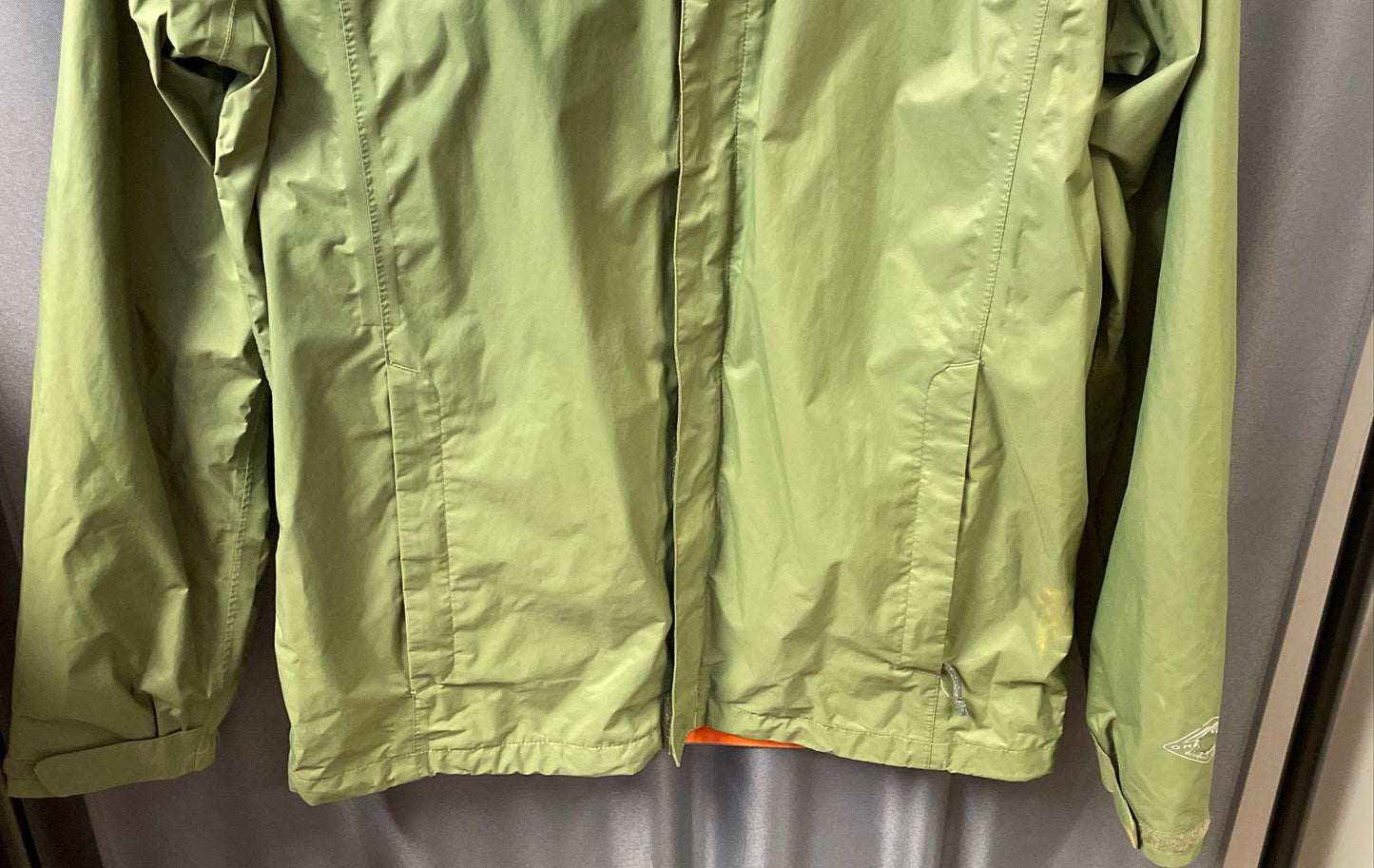 Columbia Men's Green Omni-Tech Waterproof Hooded Rain Jacket Size S