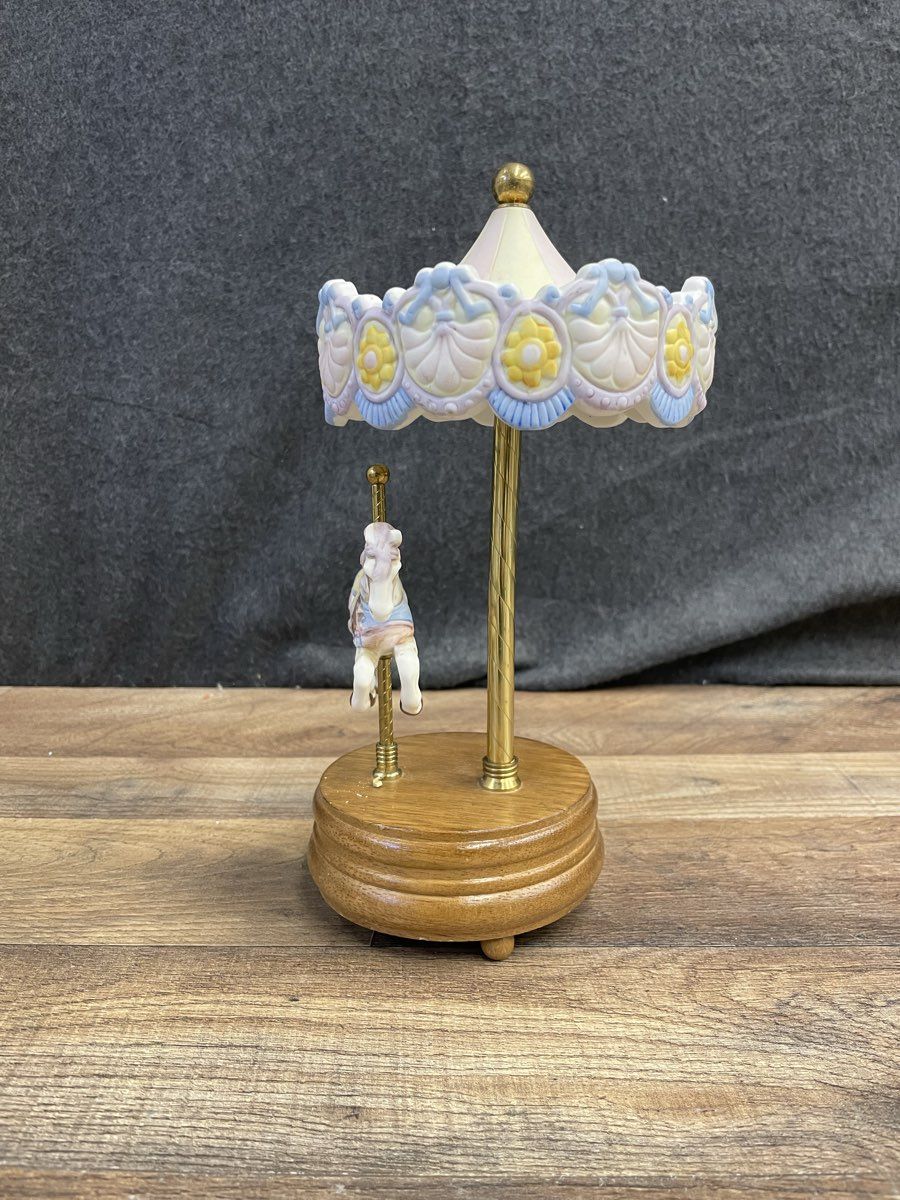 Vintage Carousel Horse Music Box Edelweiss Pastel Ceramic Figurine Wood Base