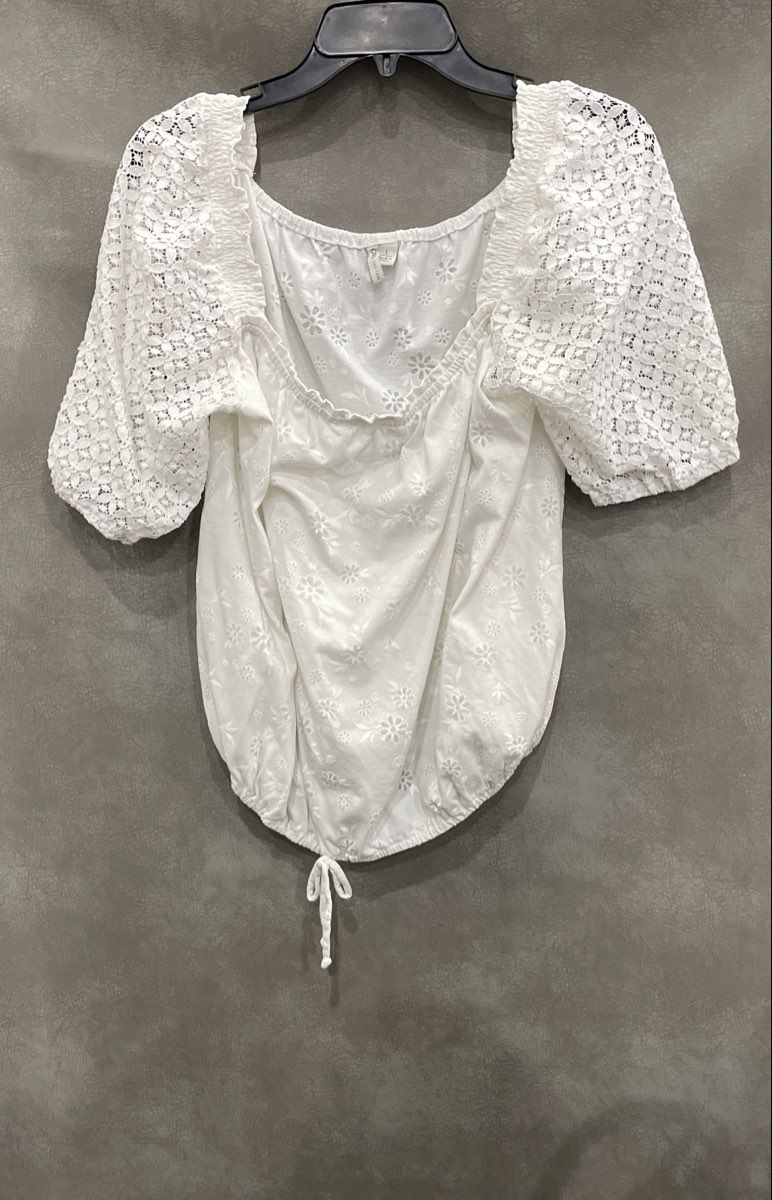 Cato Women's White Eyelet Floral Lace Puff Sleeve Bubble Hem Blouse Sz L