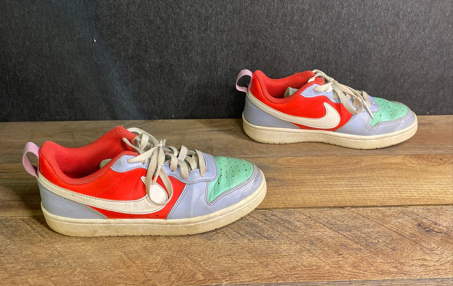 Nike Court Borough Low 2 SE Blue Whisper Copa Red Sneakers Youth Size 4Y