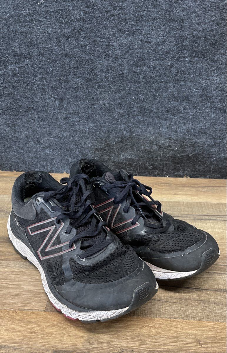 New Balance 840v5 Black Silver Running Shoes Men's Size 10