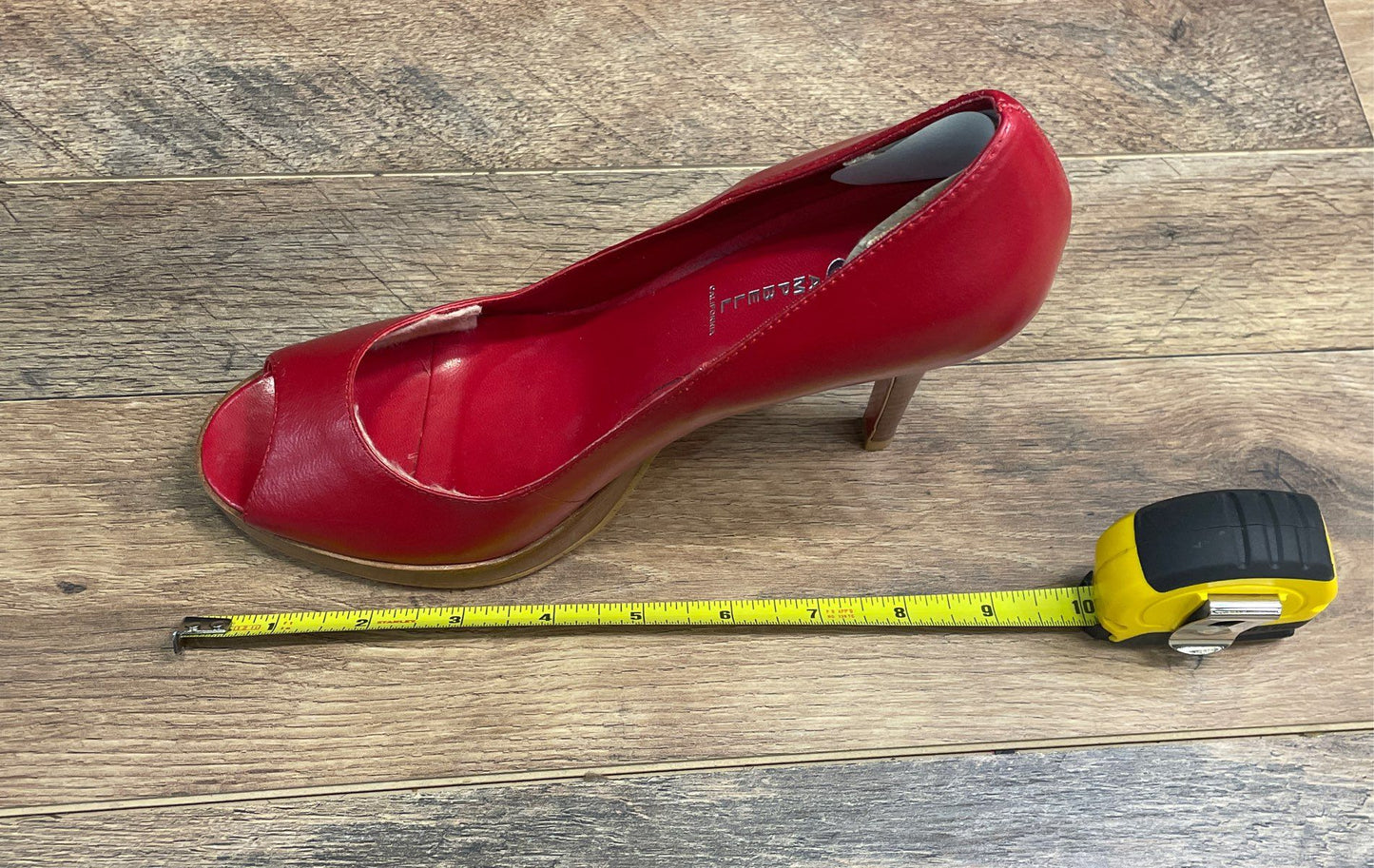 Jeffrey Campbell Ibiza Last Red Leather Peep Toe Platform Pump Heels Size 8