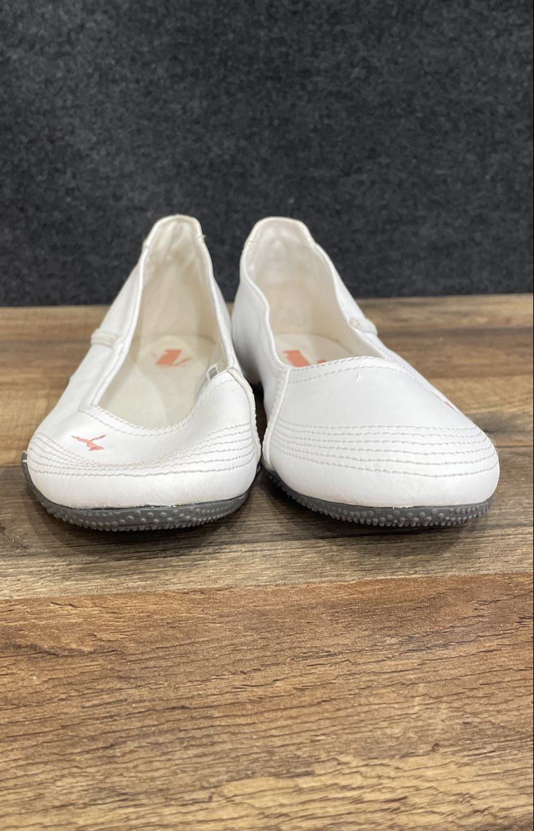 Puma Winning Diva Ballerina White Coral Ballet Flat Slip On Women's Size 5