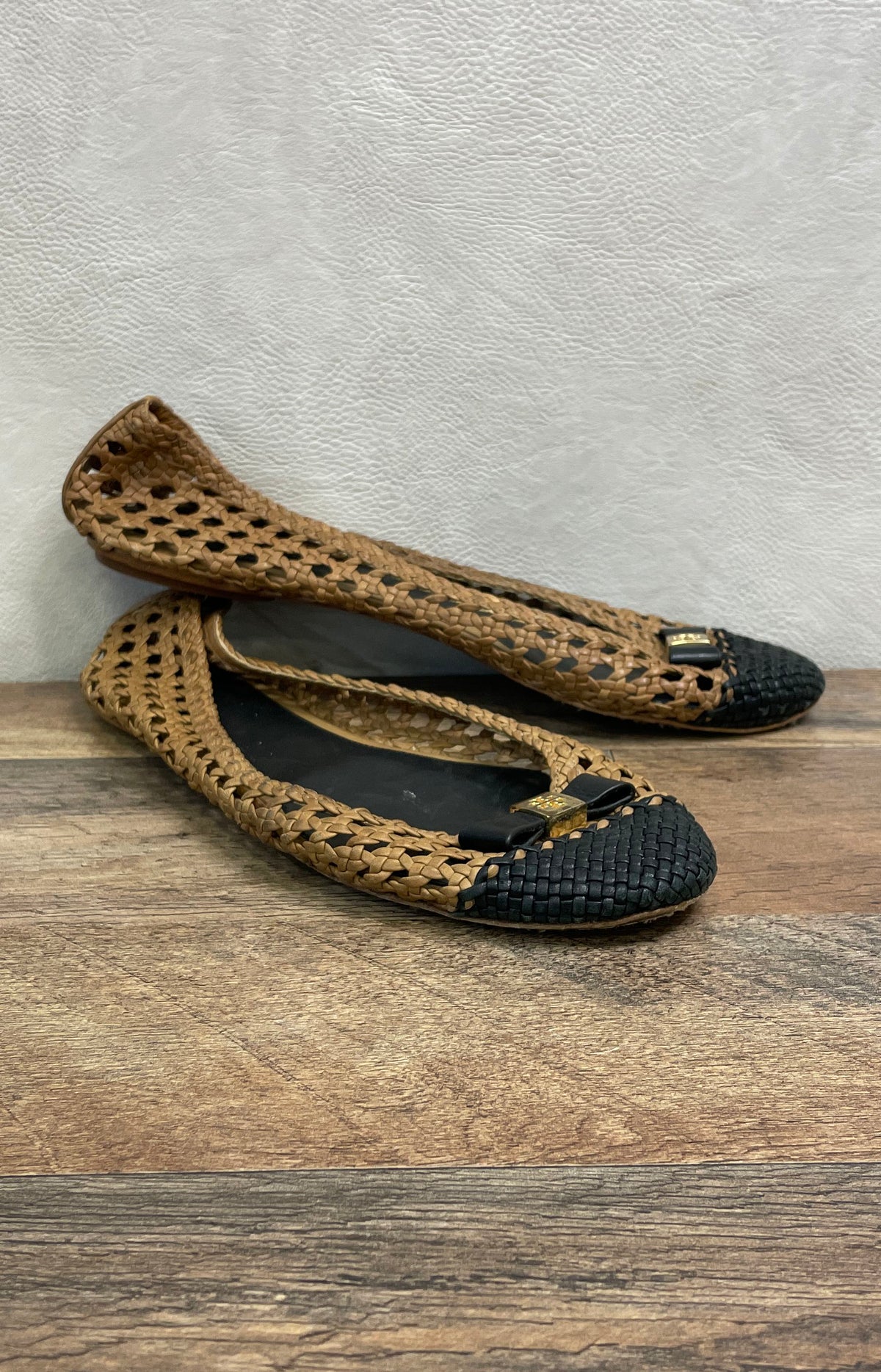 Tory Burch Tan Black Woven Leather Cap Toe Bow Ballet Flats Size 10M