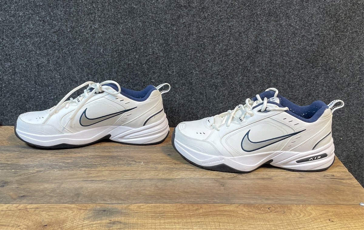 Nike Air Monarch IV White Navy Metallic Silver Cross Training Shoes Size 12