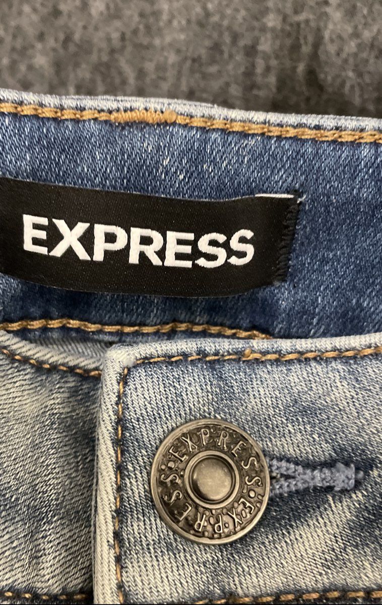 Express Men's Skinny Jeans Light Wash Ultra Hyper Stretch Distressed NWT 32x34