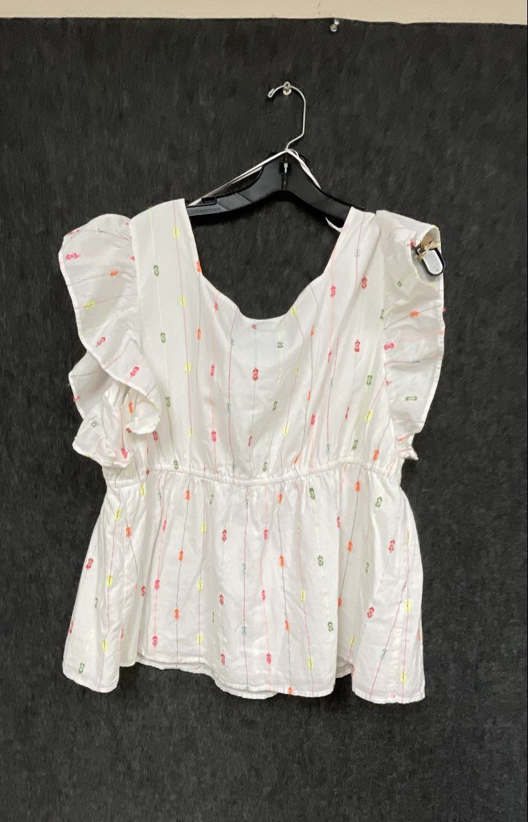 Crown & Ivy Women's White Floral Embroidered Flutter Sleeve Peplum Top NWT 2X