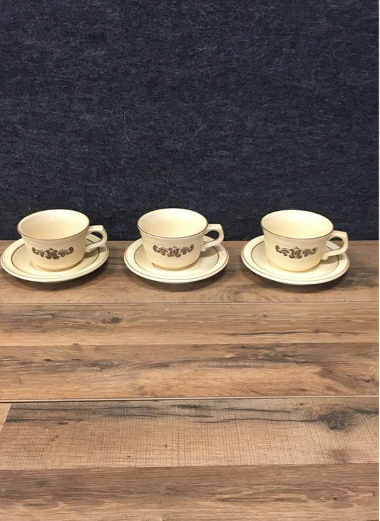 Lot of 3 Pfaltzgraff Village Brown Plates and Cups