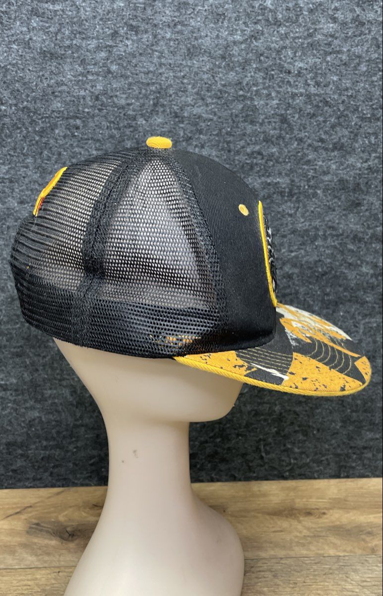 Professional Style Men's Pittsburgh Helmet Trucker Hat Snapback Black Yellow