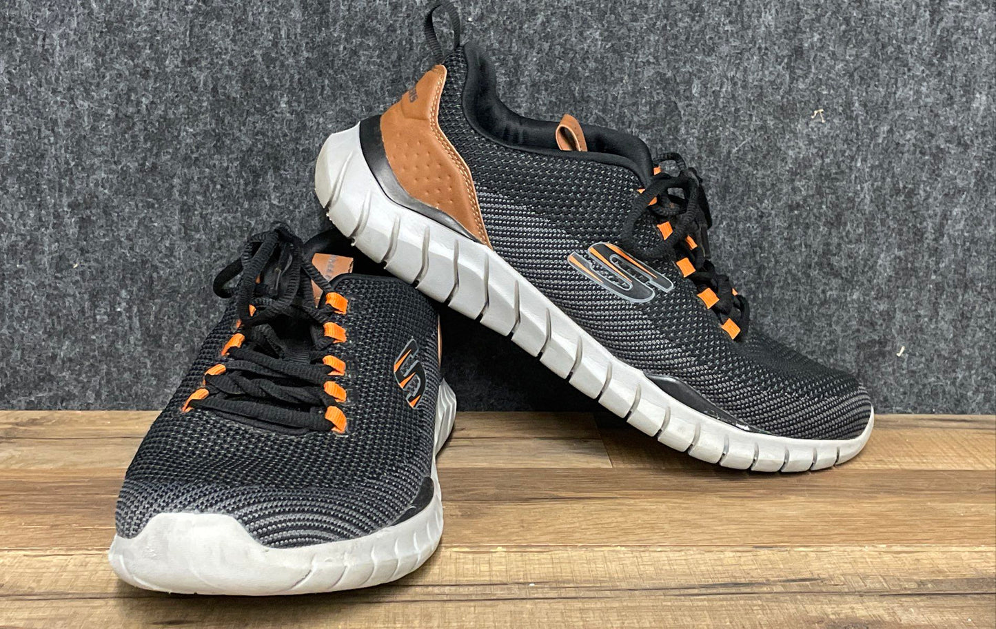 Skechers Overhaul Landhedge Black Brown Men's Running Shoes Size 9 Wide