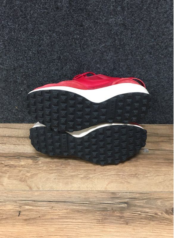Nike Waffle Debut Gym Red University Red Women's Running Shoes Size 6