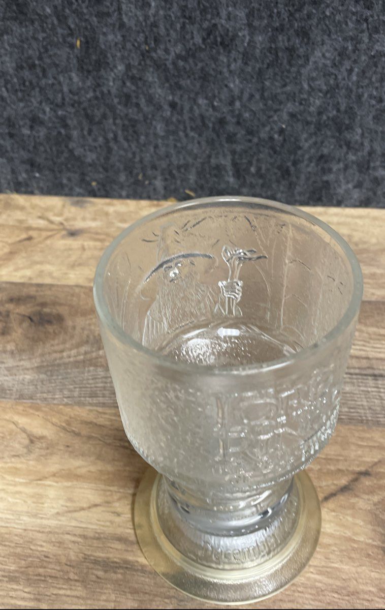 Vintage 2001 Burger King LOTR Fellowship of the Ring Gandalf Light Up Goblet