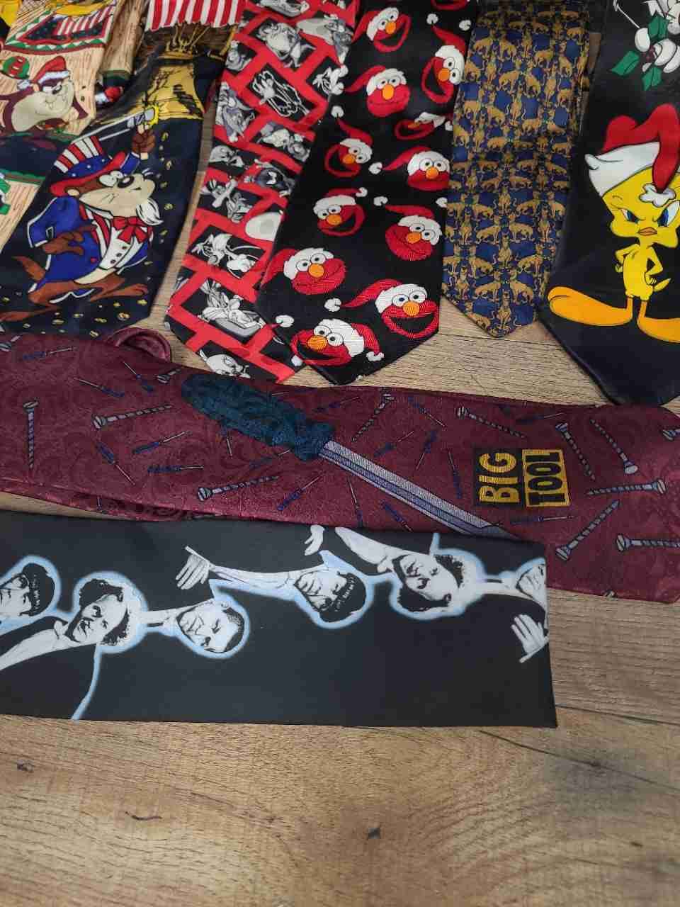 Vintage 90s Men's Necktie Lot 12pc Looney Tunes J Garcia Elmo Three Stooges