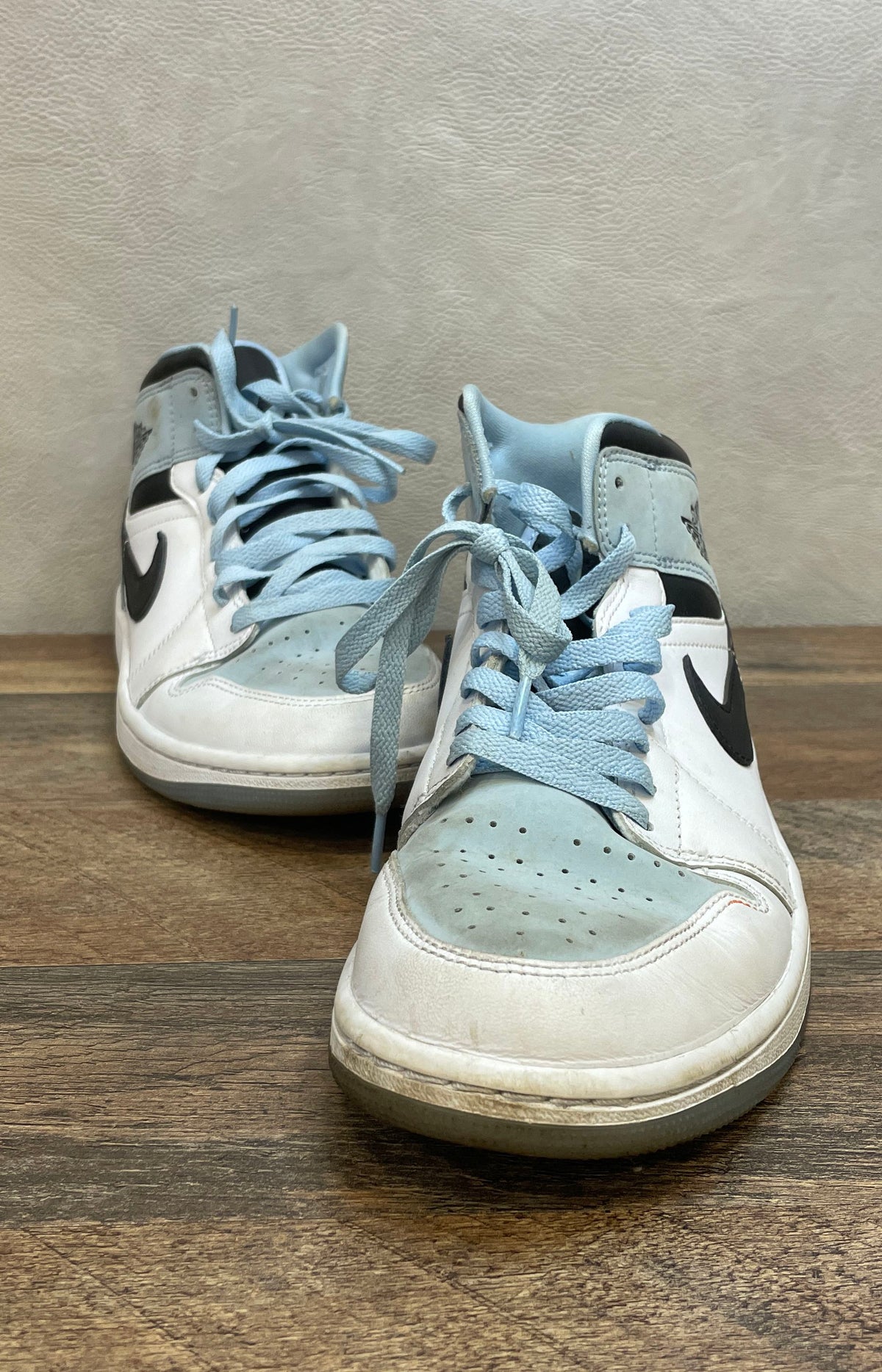 Nike Air Jordan 1 Mid University Blue White Black DV1308-104 Men's Size 8.5