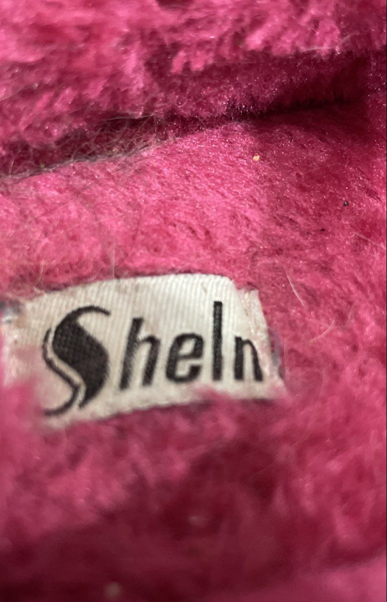 SheIn Purple Magenta Faux Suede Platform Fuzzy Slippers Mules Women's Size 37