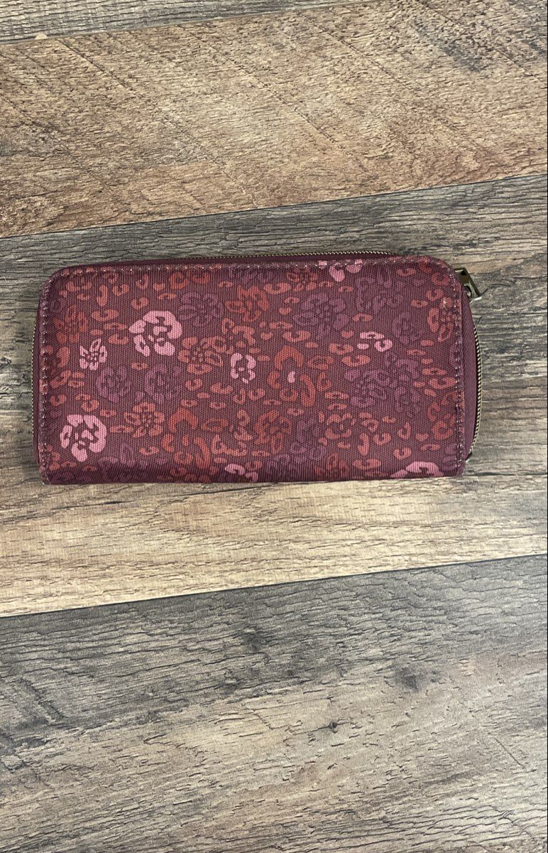 Travelon Burgundy Floral Print Zip Around Continental Wallet Organizer