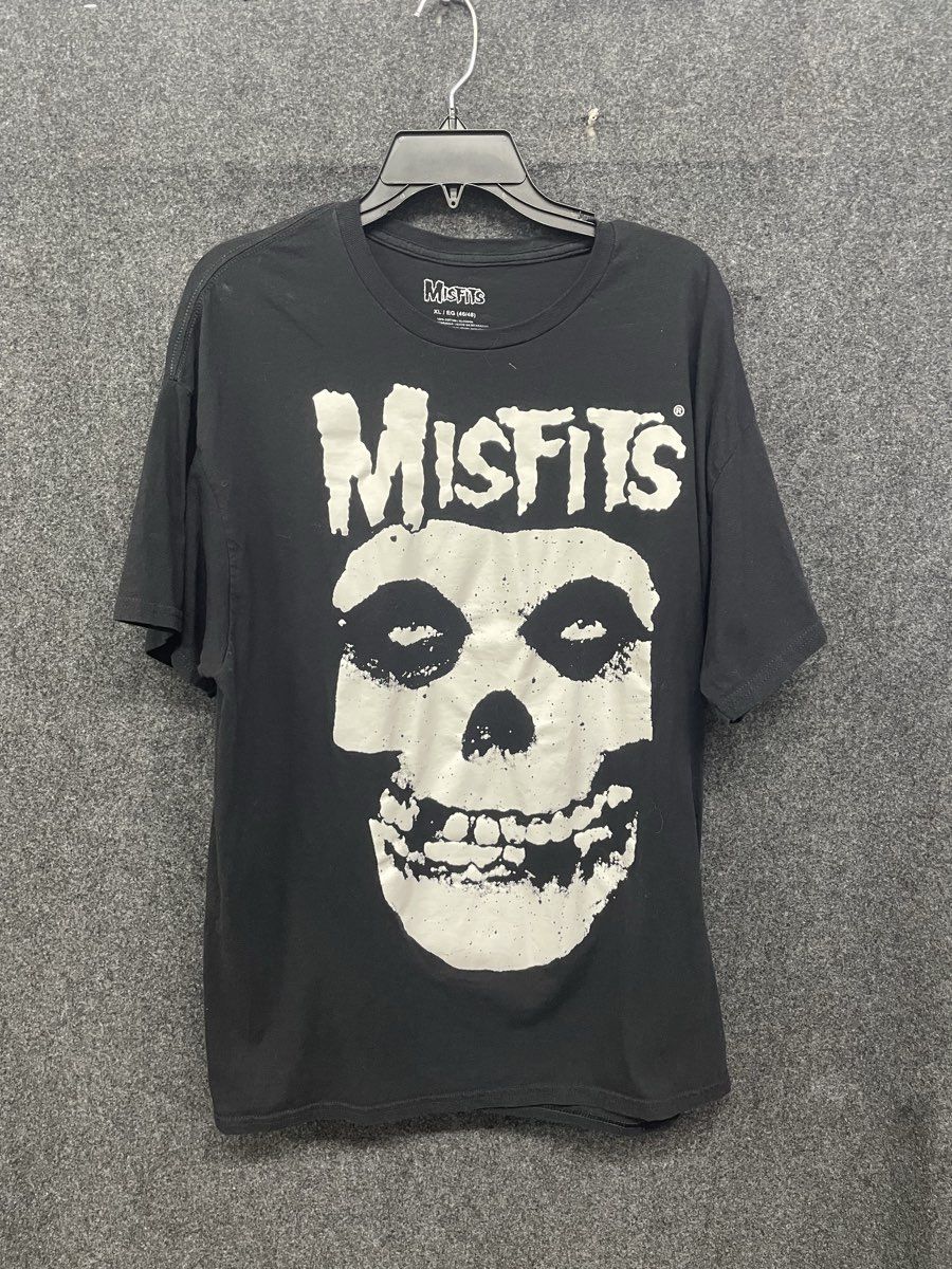 Misfits Crimson Ghost Skull Logo T-Shirt Reprint Evilive Music Sz XL