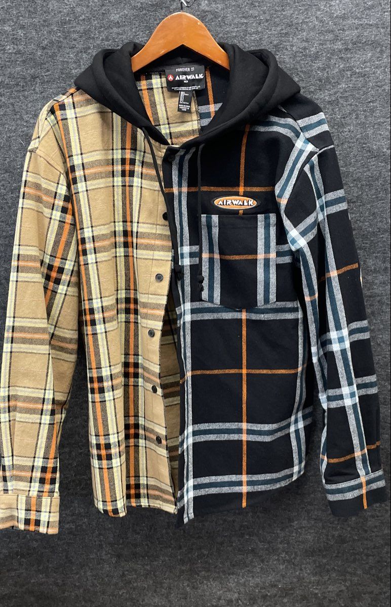Forever 21 Men's Beige Black Plaid Flannel Button Up Hoodie Size S