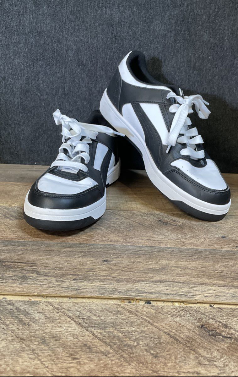 Puma Caven 2.0 Black White Leather Low Top Sneakers Men's Size 10.5