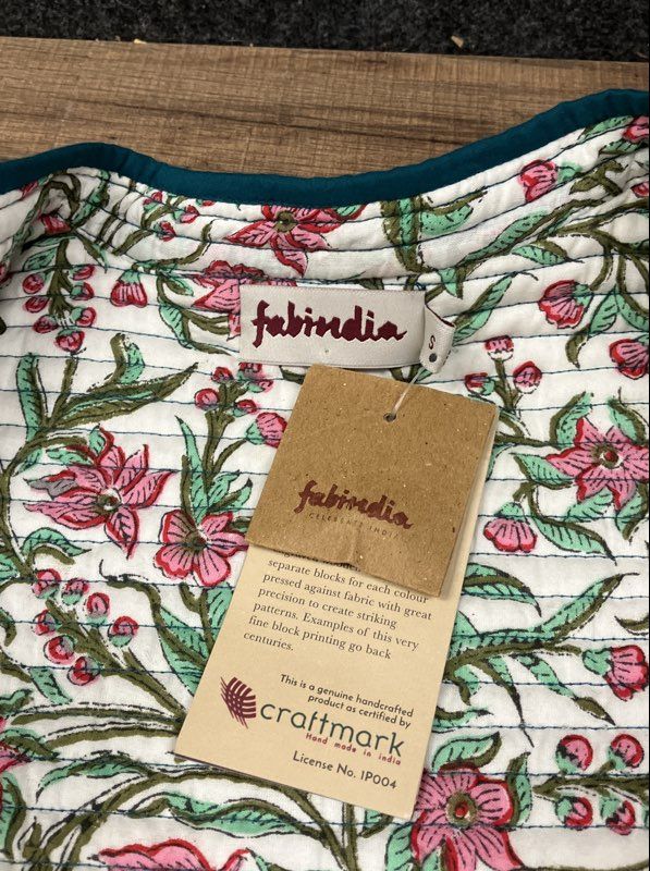 Fabindia Women's Teal Cotton Quilted Tailored Jacket Floral Print Liner Sz S NWT