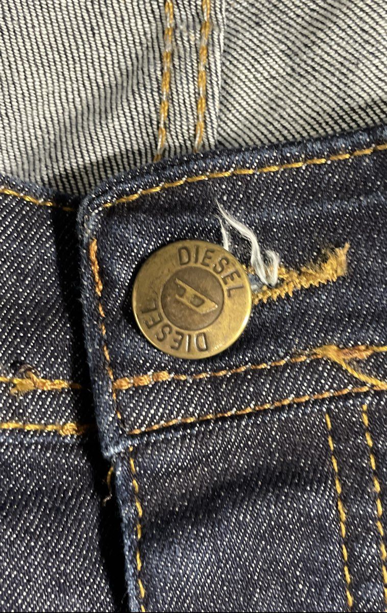 Diesel Men's Dark Blue Stretch Distressed Hem Straight Leg Jeans W44