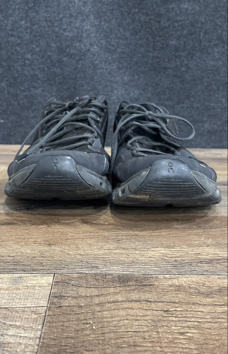 On Cloudswift 3 Triple Black Women's Running Shoes Size 9.5