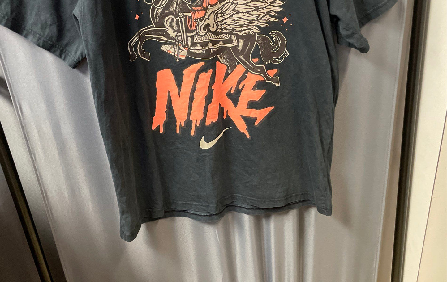 Nike Men's Black Headless Horseman Basketball Graphic Loose Fit T-Shirt Sz L