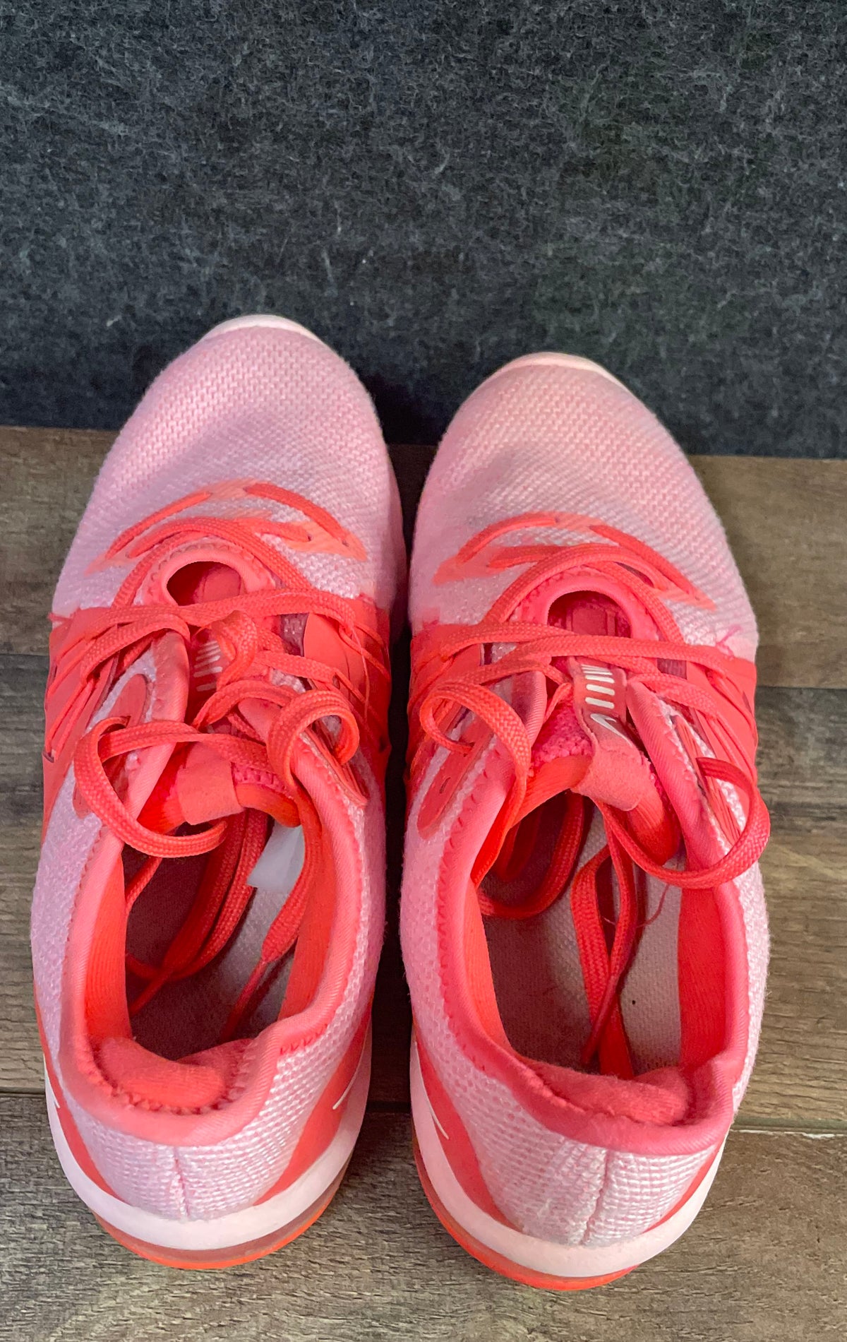 Nike Air Max Sequent 4 Pink Coral Women's Running Shoes Size 7.5