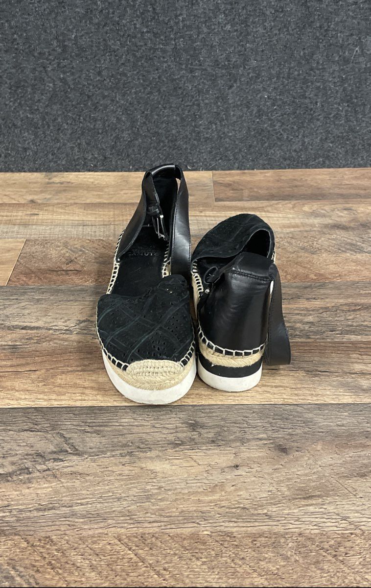 Vince Camuto Black Suede Laser Cut Platform Espadrille Sandals Size 6.5
