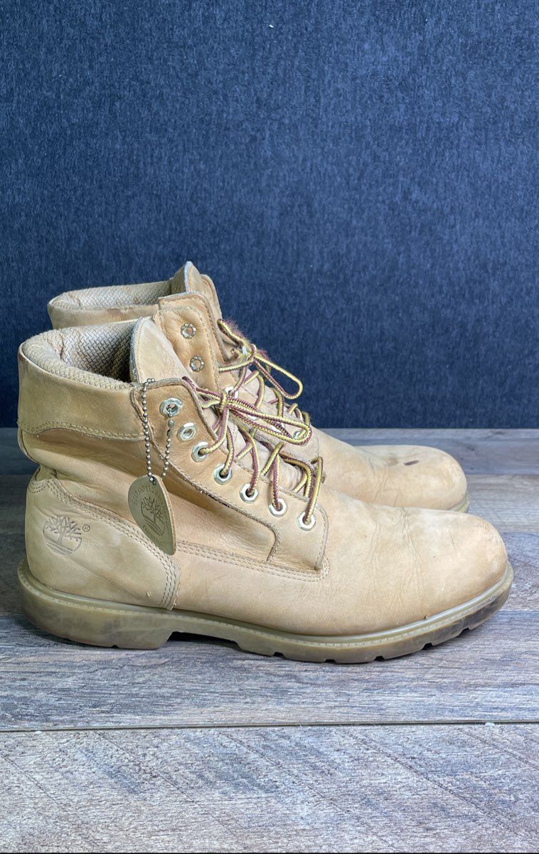 Timberland Men's 6-Inch Premium Waterproof Wheat Leather Boots Size 10