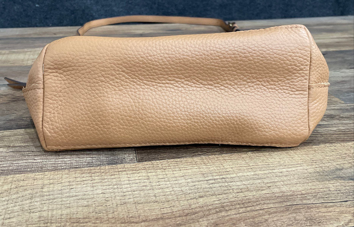 American Leather Co Tan Pebbled Leather Dome Satchel Crossbody Bag Brass