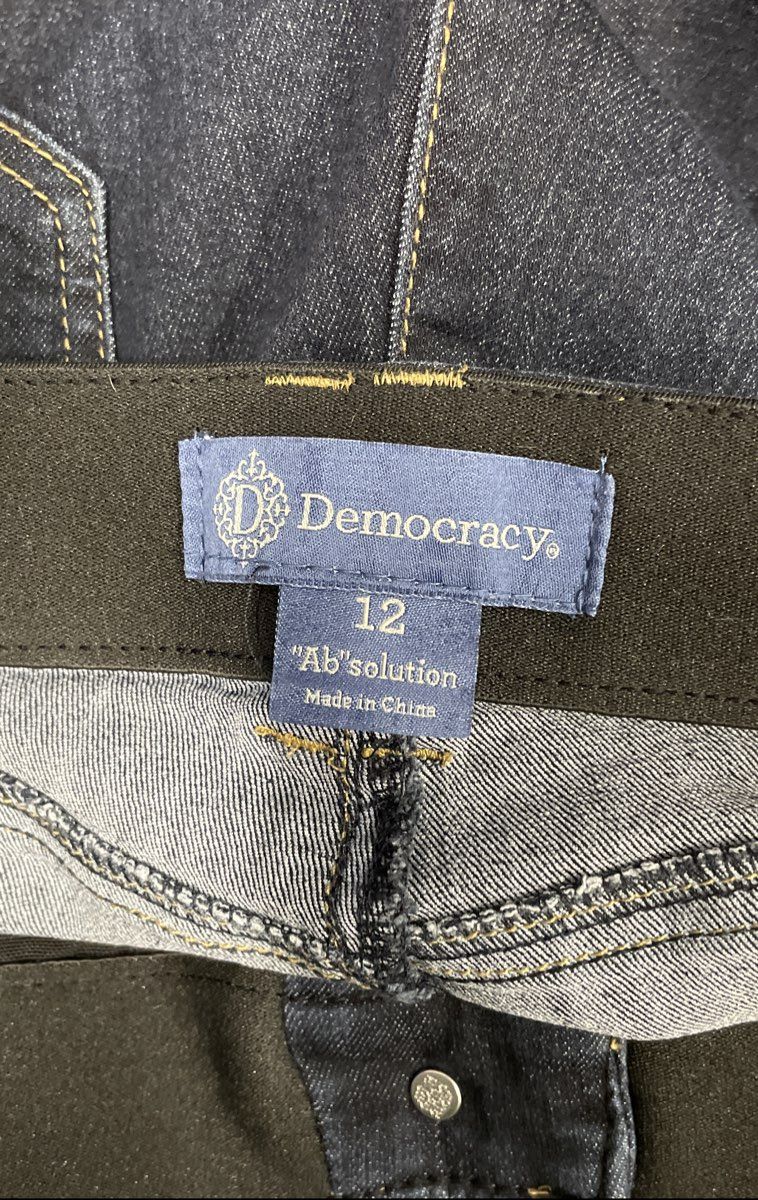 Democracy Women's "Ab"solution Dark Wash Stretch Bootcut Jeans Size 12