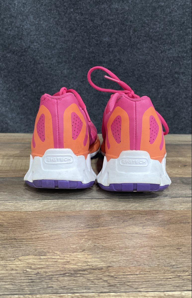 Reebok ZigTech Shark Pink Orange Purple Running Shoes Womens Size 7.5
