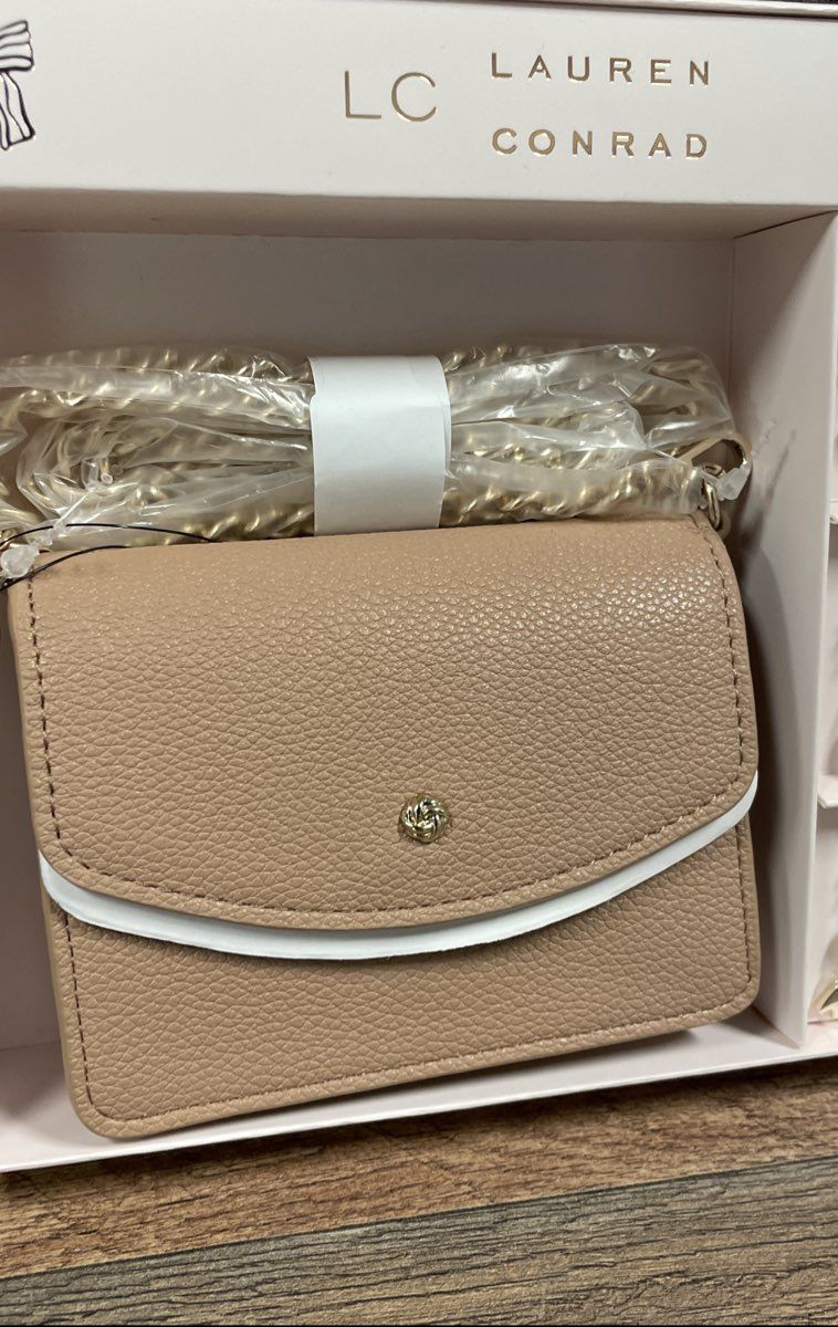 LC Lauren Conrad Tan Bethan Mini Crossbody Bag Wallet Set Removable Charms NWT