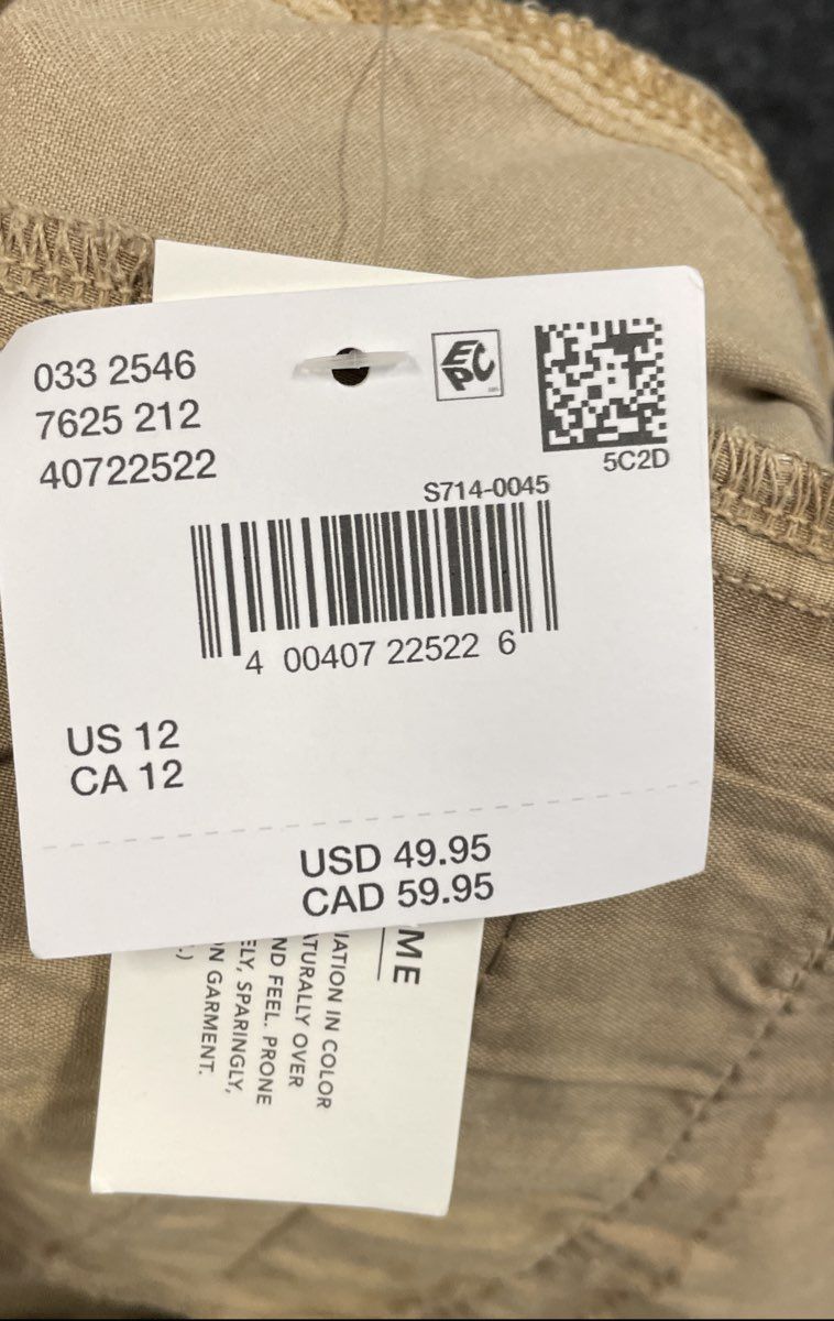 American Eagle Women's Khaki High Rise Stretch Pleated Shorts Size 12 NWT