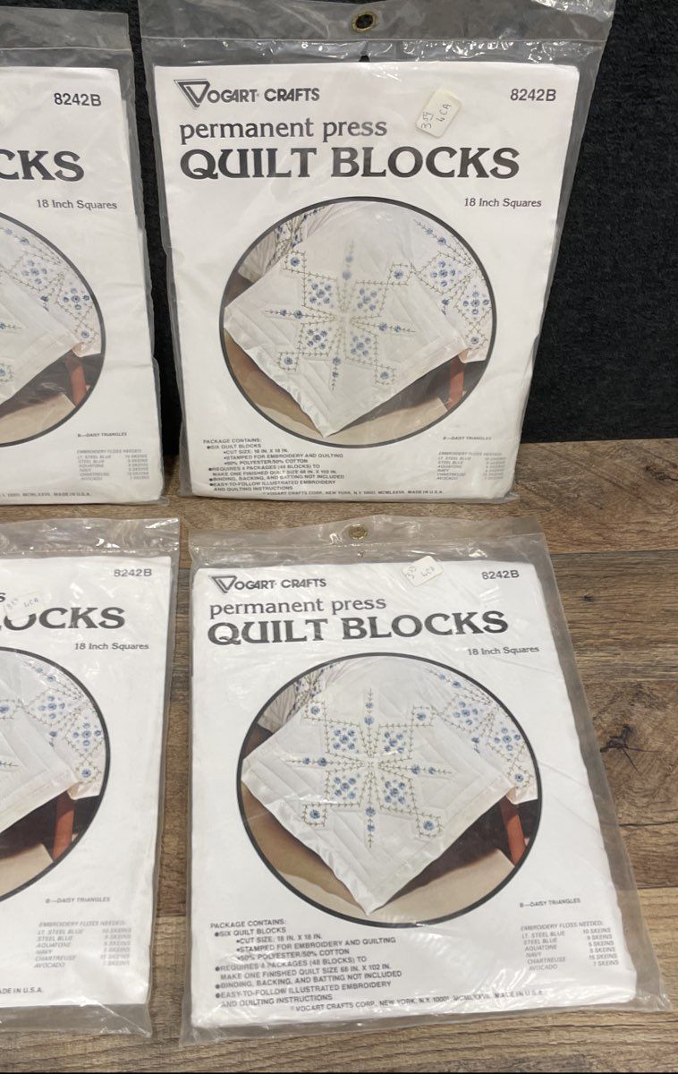 Vintage Vogart Crafts Stamped Quilt Blocks Daisy Triangles 18 Inch Sq Lot of 4