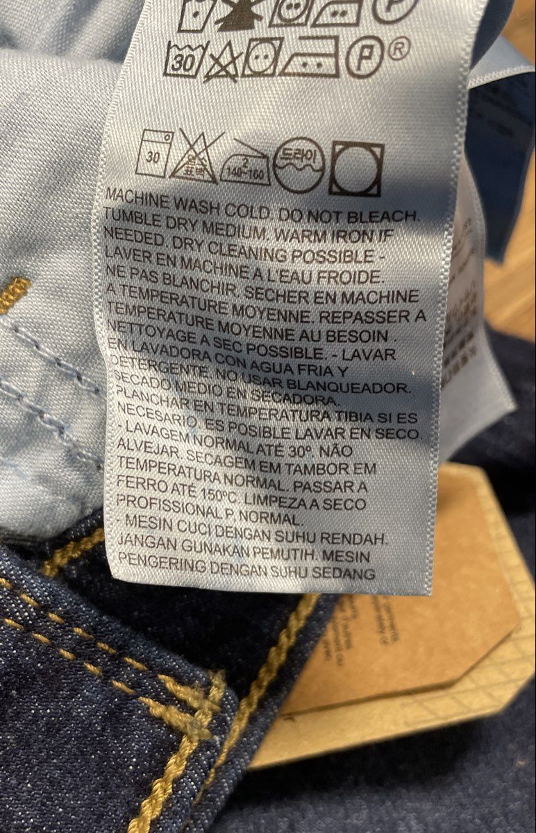 Levi's Women's 720 High-Rise Super Skinny Jeans Dark Wash NWT Sz 6M W28 L30