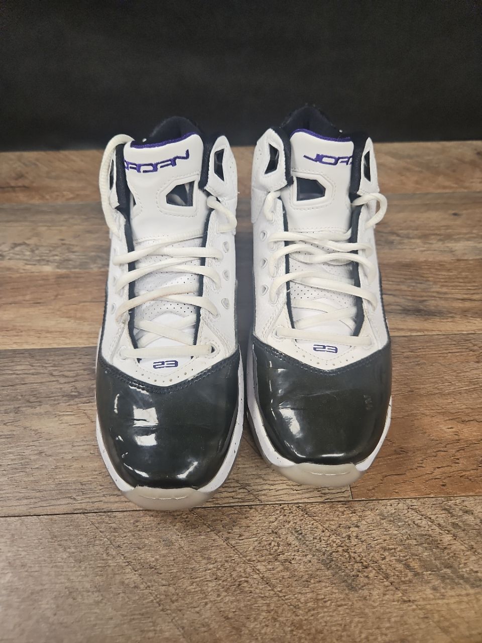 Air Jordan B'Loyal GS White Black Court Purple Basketball Shoes Size 5.5Y