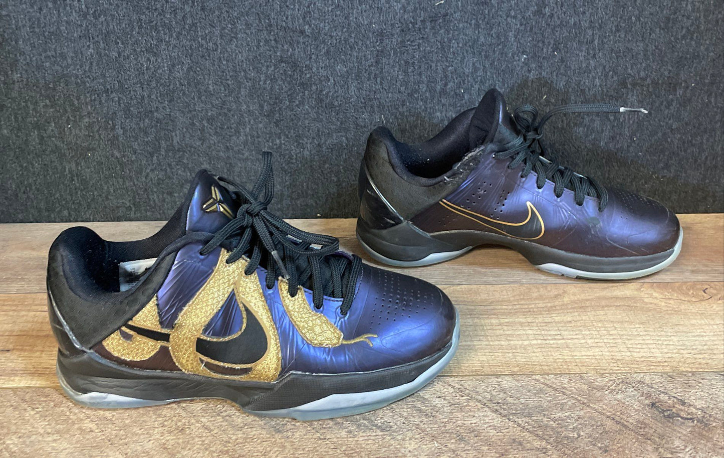 Nike Kobe 5 Year of the Snake Purple Gold Black Basketball Shoes Size 6Y