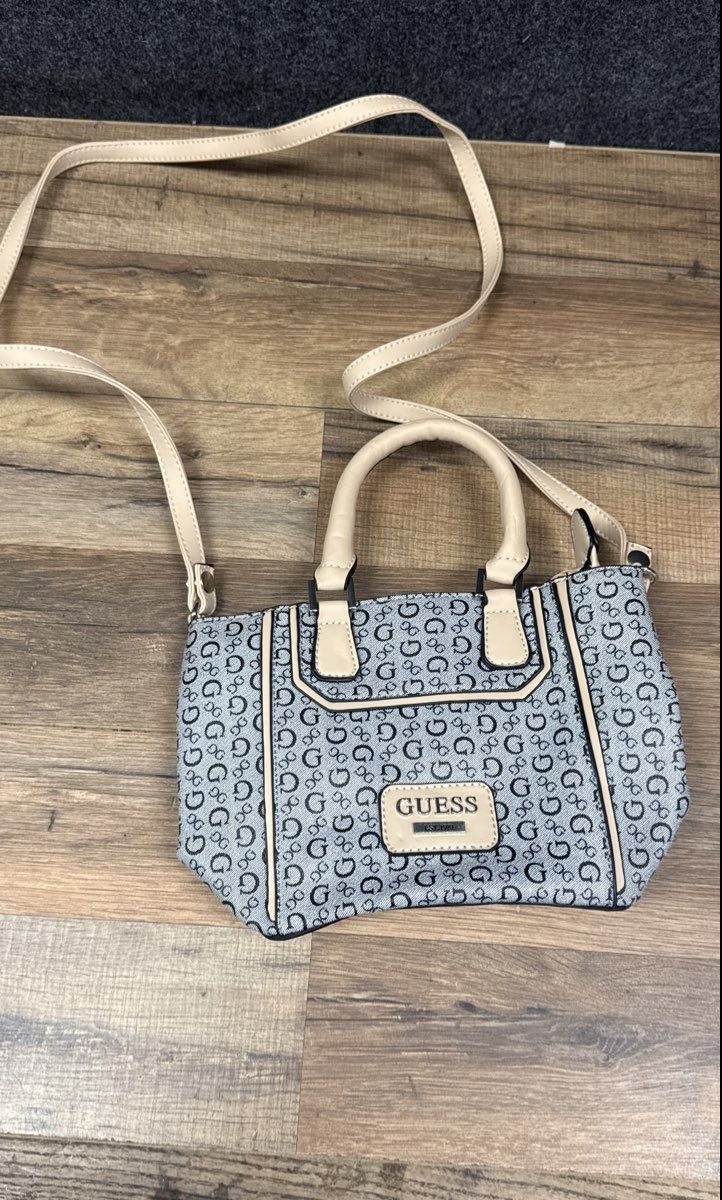 GUESS Grey Black Monogram Canvas Satchel Handbag Crossbody Bag Leopard Lining