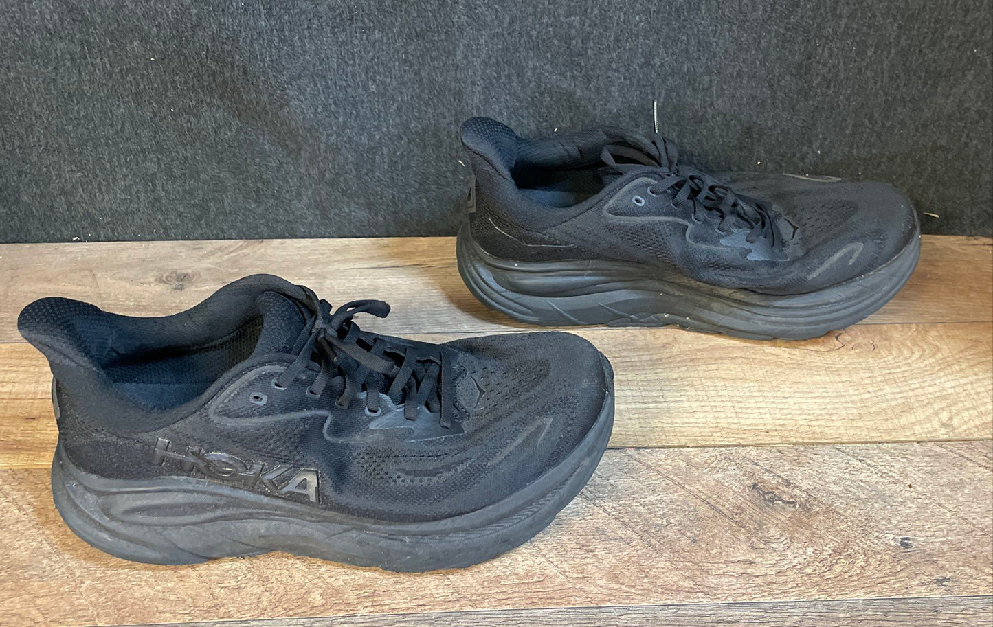 Hoka Clifton L All Black BBLC Men's Running Shoes Size 10 4E Extra Wide