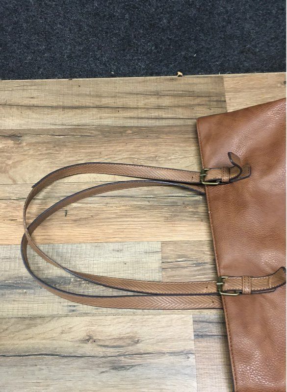 Darcy Marks London Tan Chevron Textured Large Tote Shoulder Bag Gold Hardware