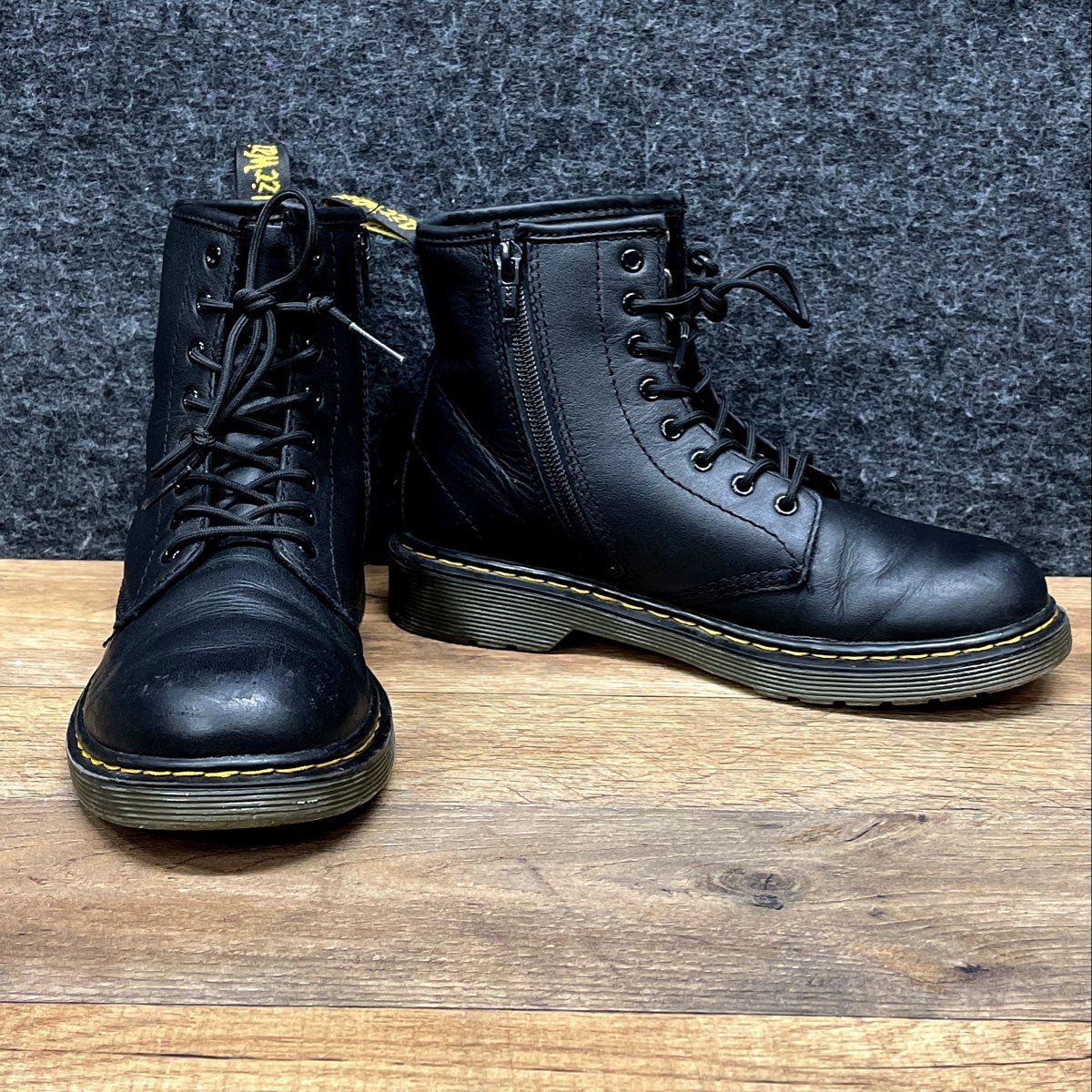 Dr. Martens 1460 J Black Leather Side Zip 8-Eye Boots Junior Size US 3