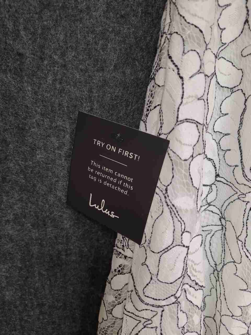 Lulus Women's White Black Lace Strapless Scalloped Fit & Flare Dress Sz S NWT