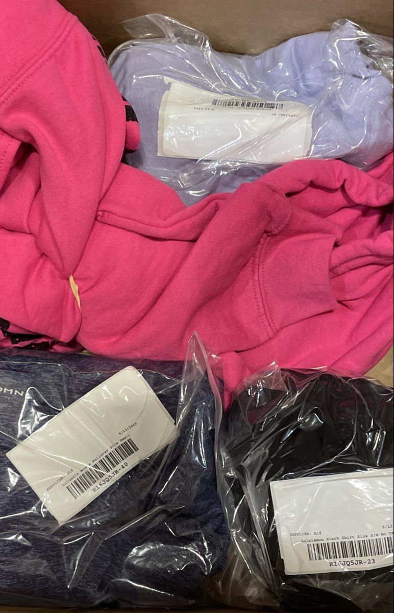Assorted Men's Women's Clothing Bulk Lot 20lb Lululemon Columbia Carhartt TNF