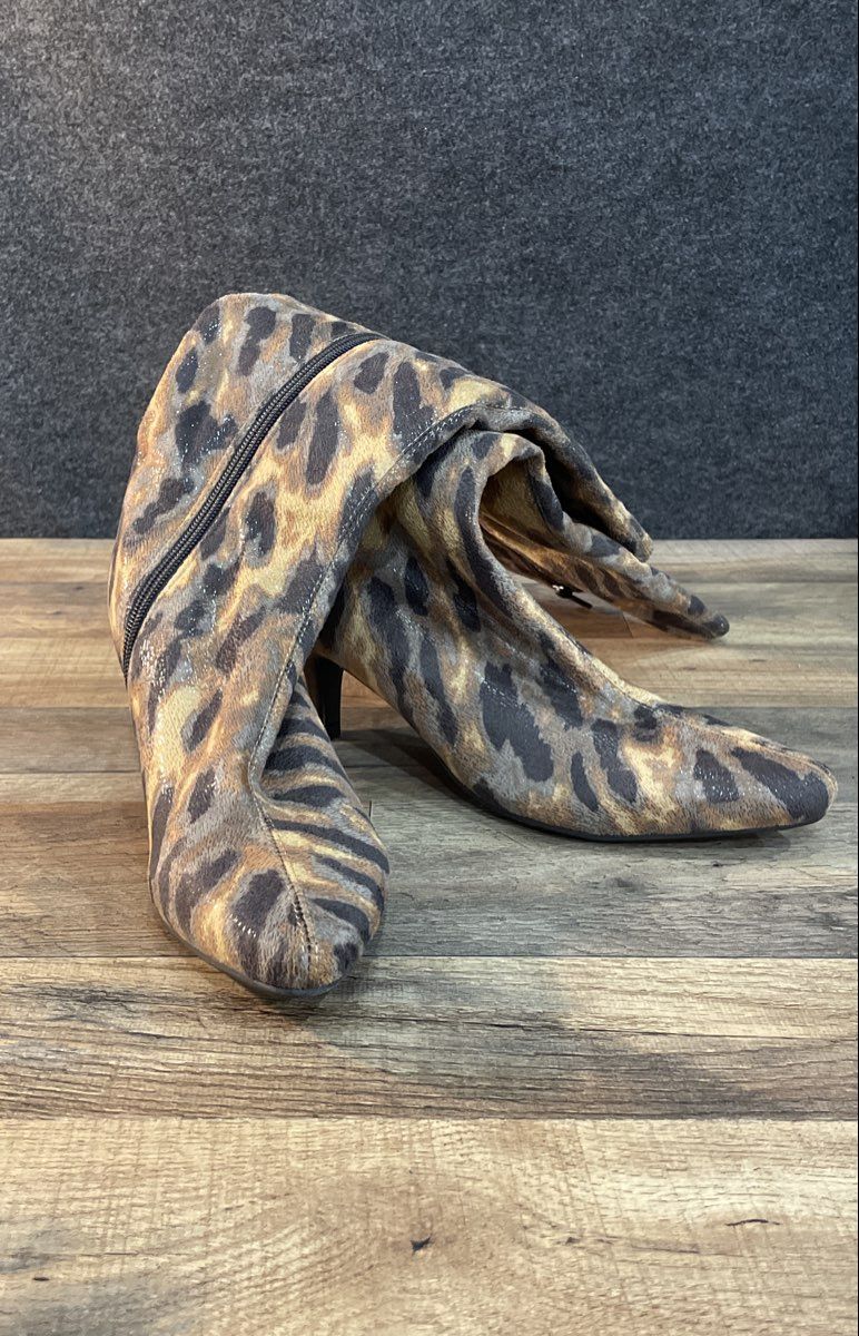 Impo Norris Brown Leopard Print Stretch Knee High Boots Women's Size 8M