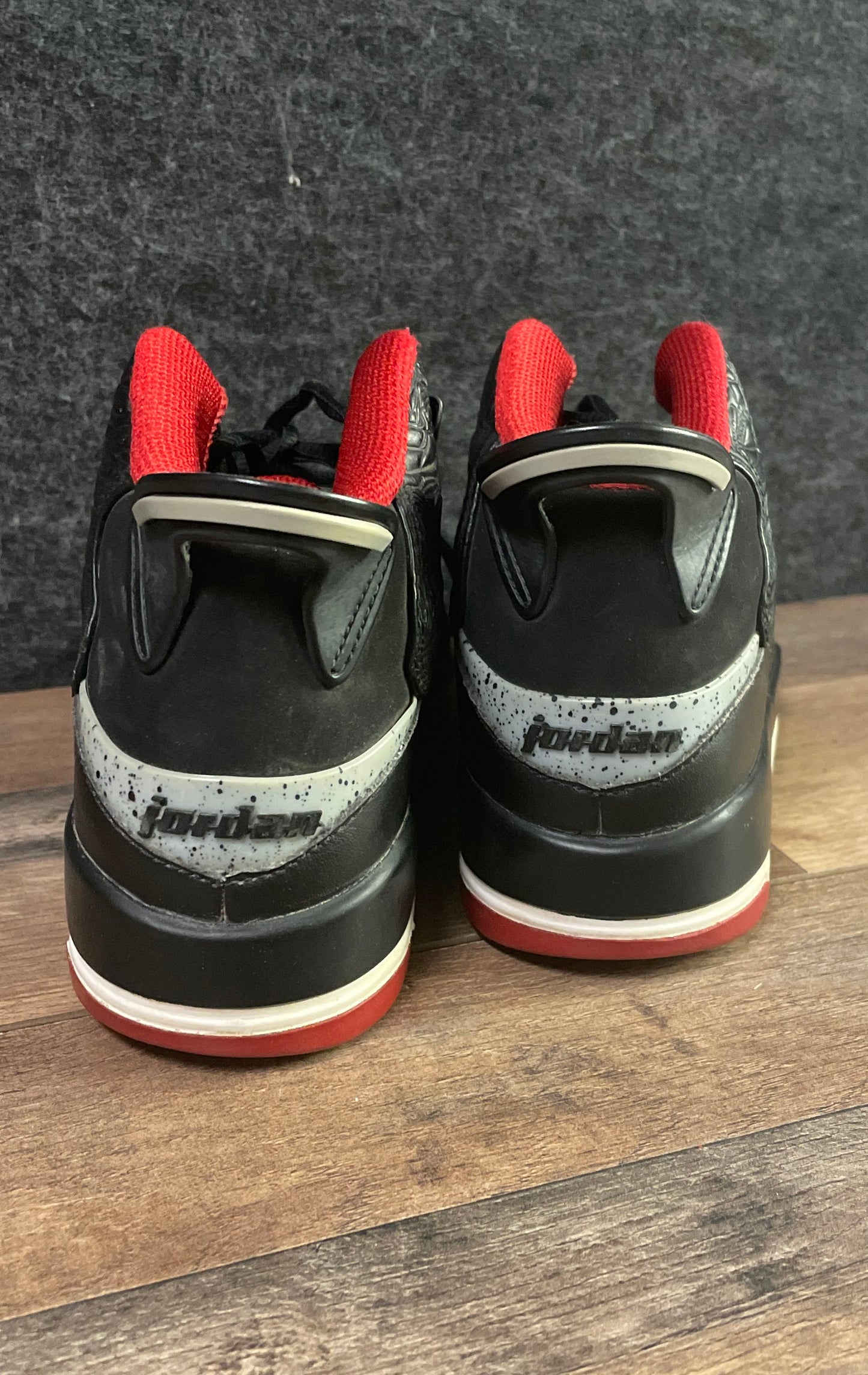 Nike Jordan Dub Zero Black Gym Red Wolf Grey Youth Boys Shoes Size 6.5Y